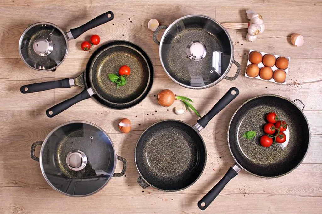 Hluboká pánev KITCHISIMO 28cm nepřilnavý povrch - Obrázek 2