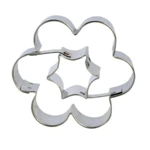 Vykrajovátko na cukroví 5cm kytička - hvězda