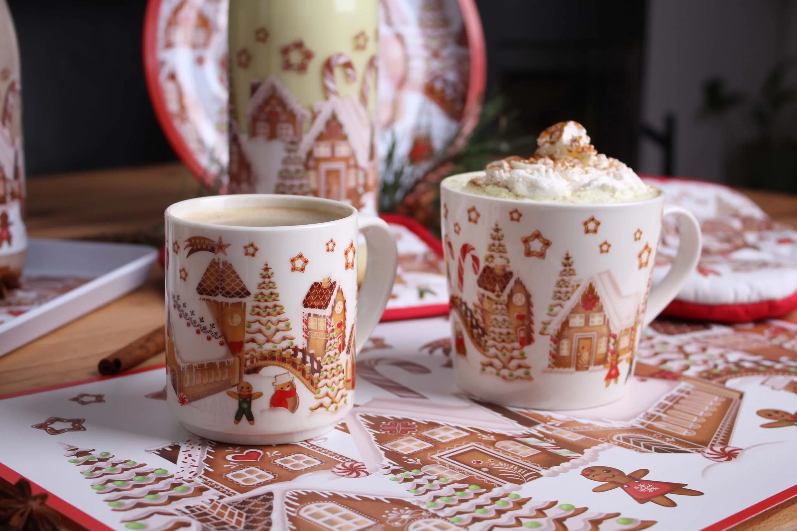 Keramický hrnek TORO 270ml perníčková vesnička - Obrázek 2
