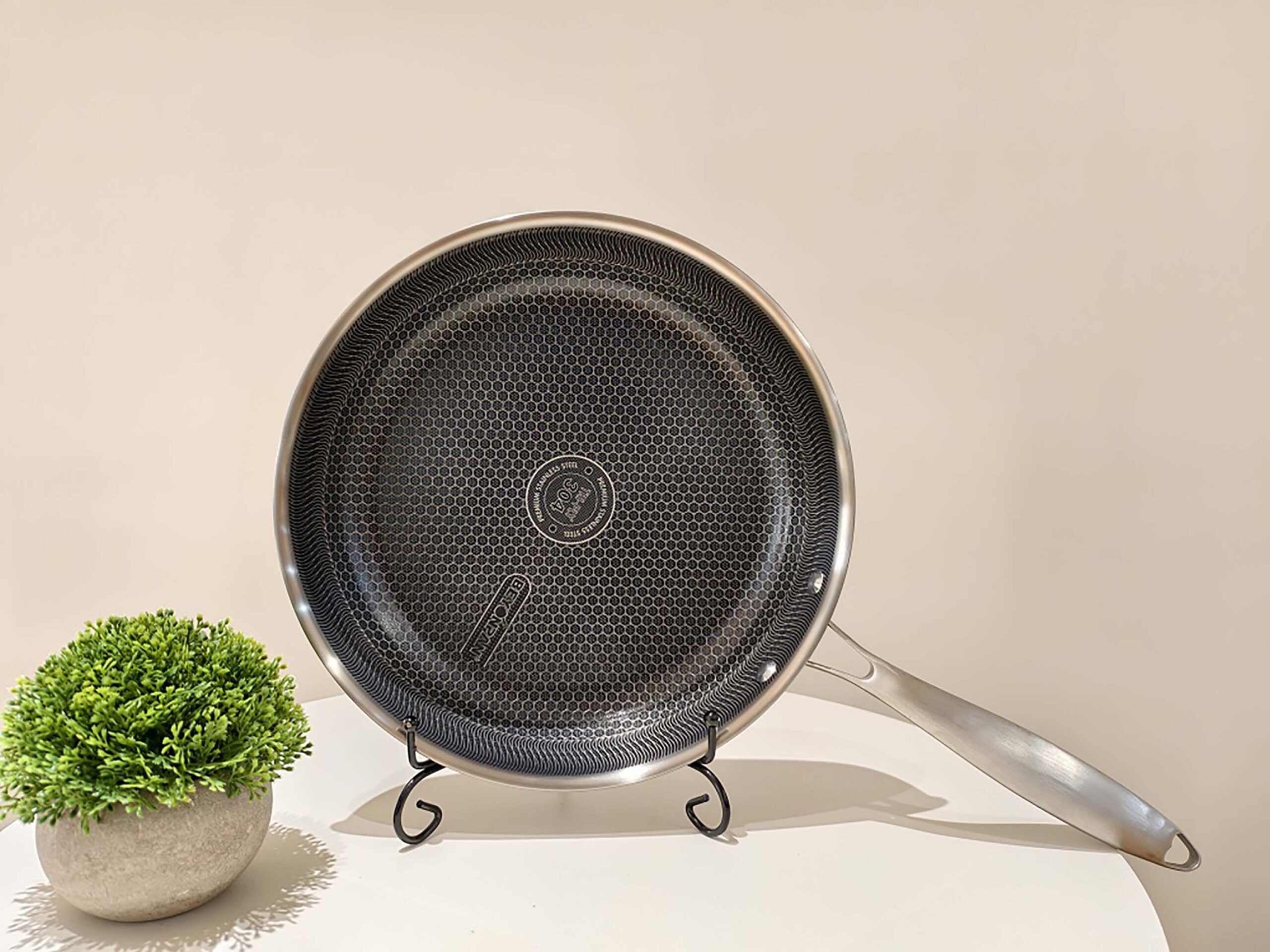 Nerezová pánev KITCHISIMO 24cm nepřilnavý povrch - Obrázek 2